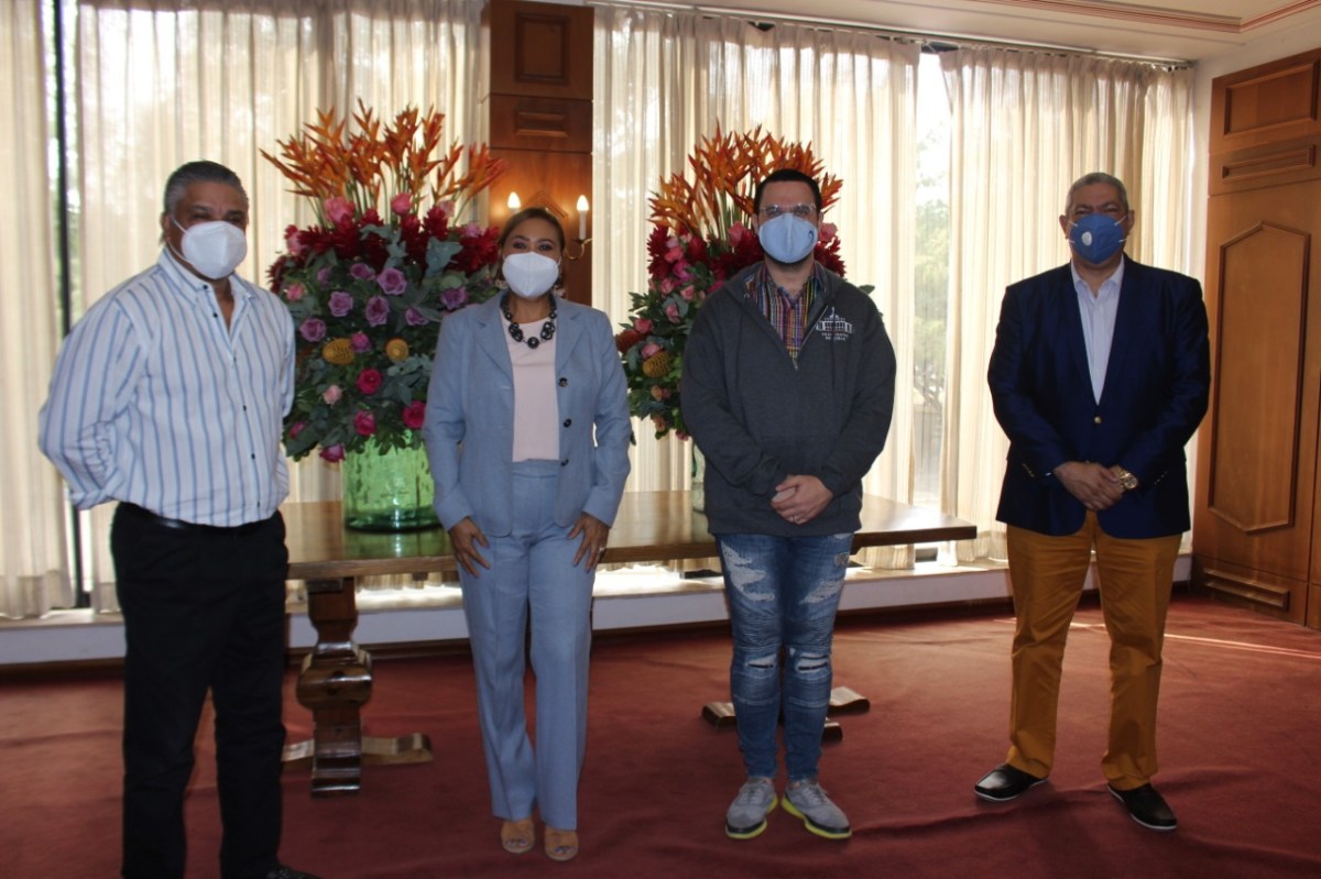 ADOMPRETUR Santiago realiza visita de cortesía al nuevo director del Gran Teatro del&nbsp;Cibao