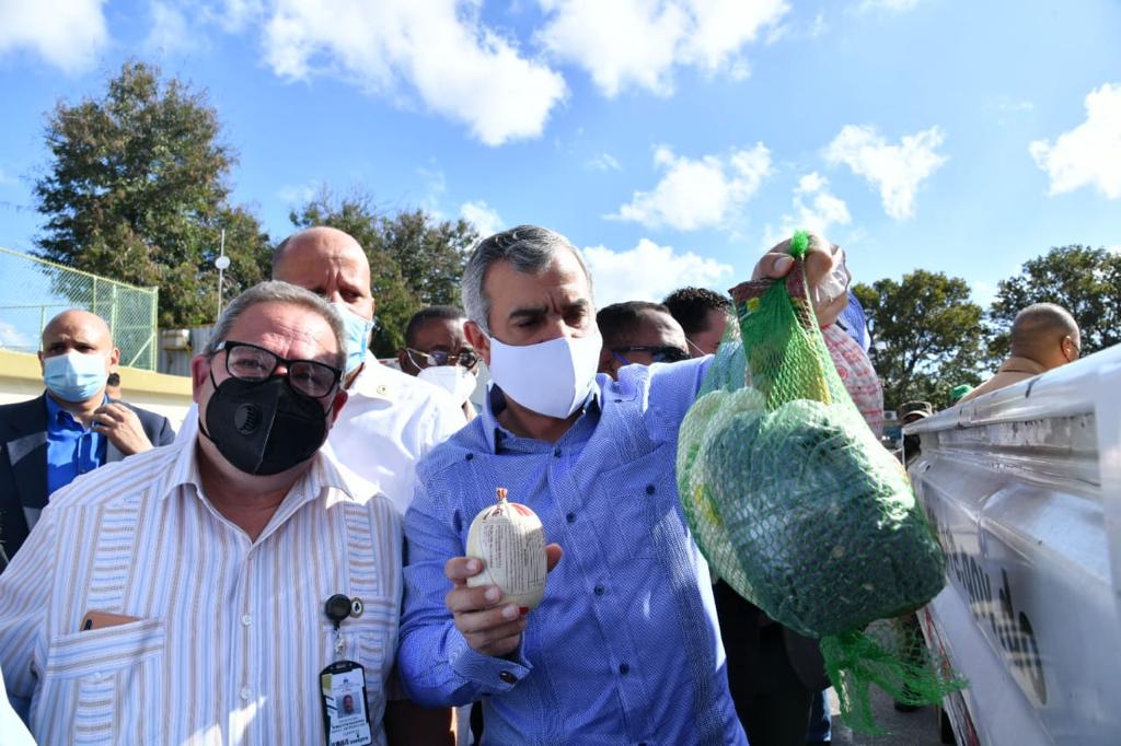 Gobierno inicia venta de pollos a 125 la&nbsp;unidad