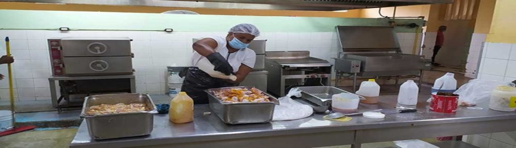 Comedores Económicos realizan labor en favor de los pobres 