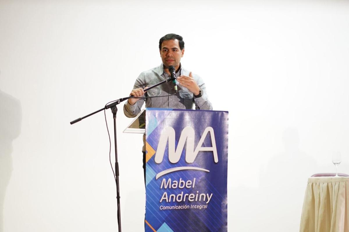 Roberto Ángel Salcedo dictó conferencia “Emprendimiento y Liderazgo” en Sosúa Puerto&nbsp;Plata