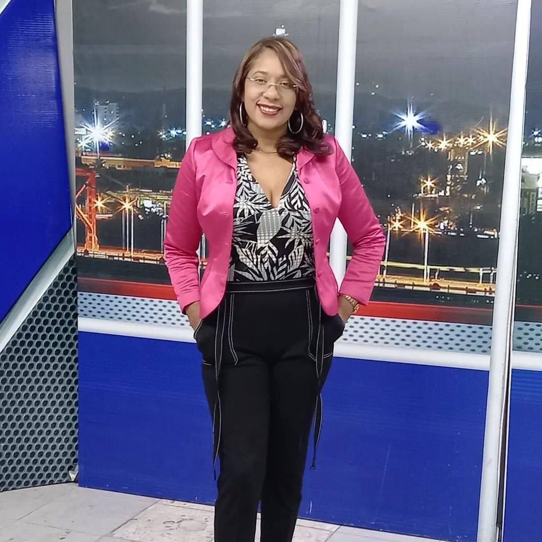 Keren Robles, figura jóven y fresca que regresa a la televisión de&nbsp;Santiago