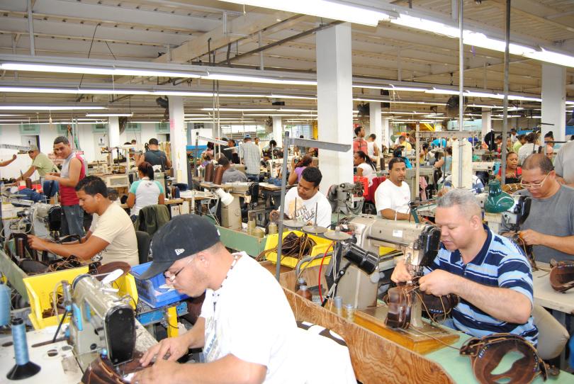 Director de Medios Locales de la Presidencia afirma que el gobierno del Presidente Luis Abinader ha recuperado el sector zona franca que había sido abandonado por gobiernos&nbsp;anteriores