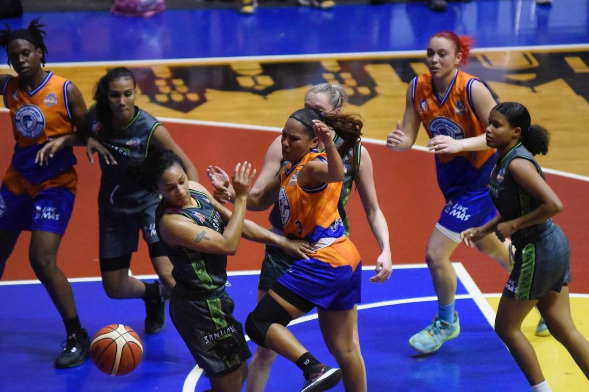 Las Aguilas de Santiago eliminan a las Panteras del Cibao y obtiene su pase directo a la gran final del Superior Femenino de&nbsp;Santiago