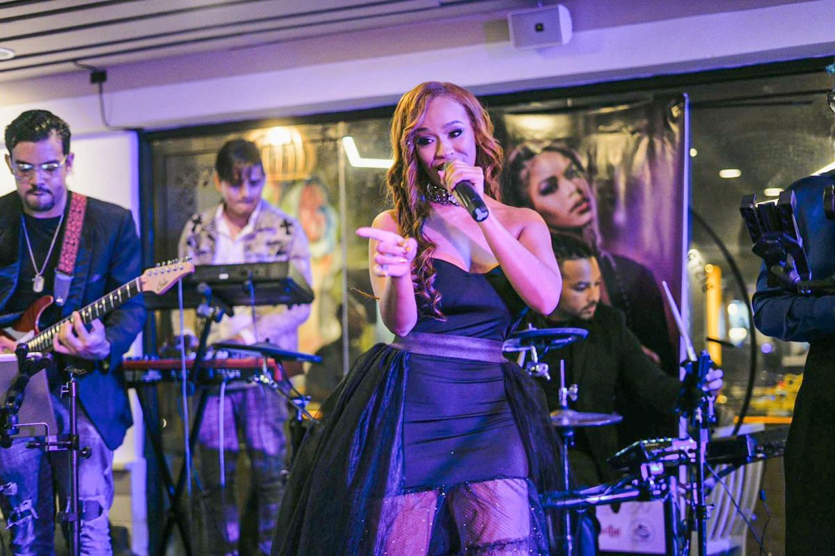 Erika Lane lanza videoclip de su canción «Dame una&nbsp;oportunidad»