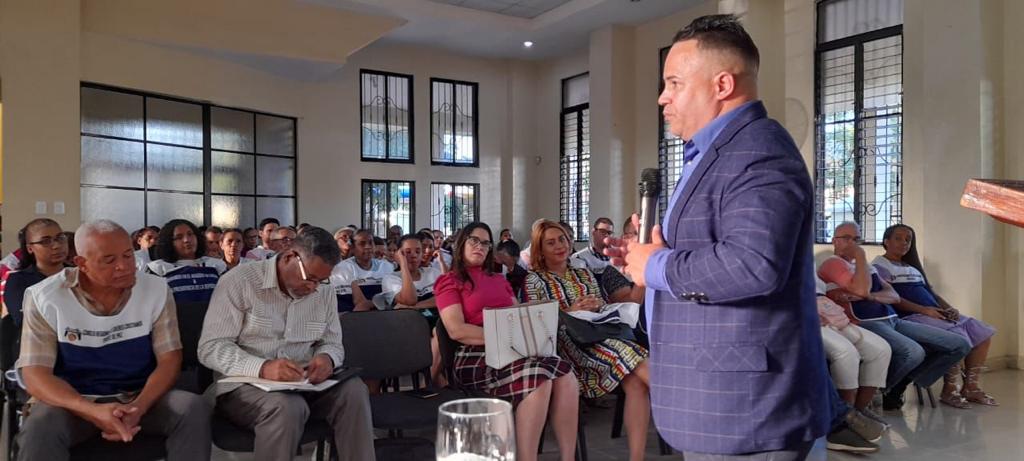 Puente de Paz organiza 3er. Encuentro Taller para enseñar valores con voluntarios de diferentes&nbsp;sectores