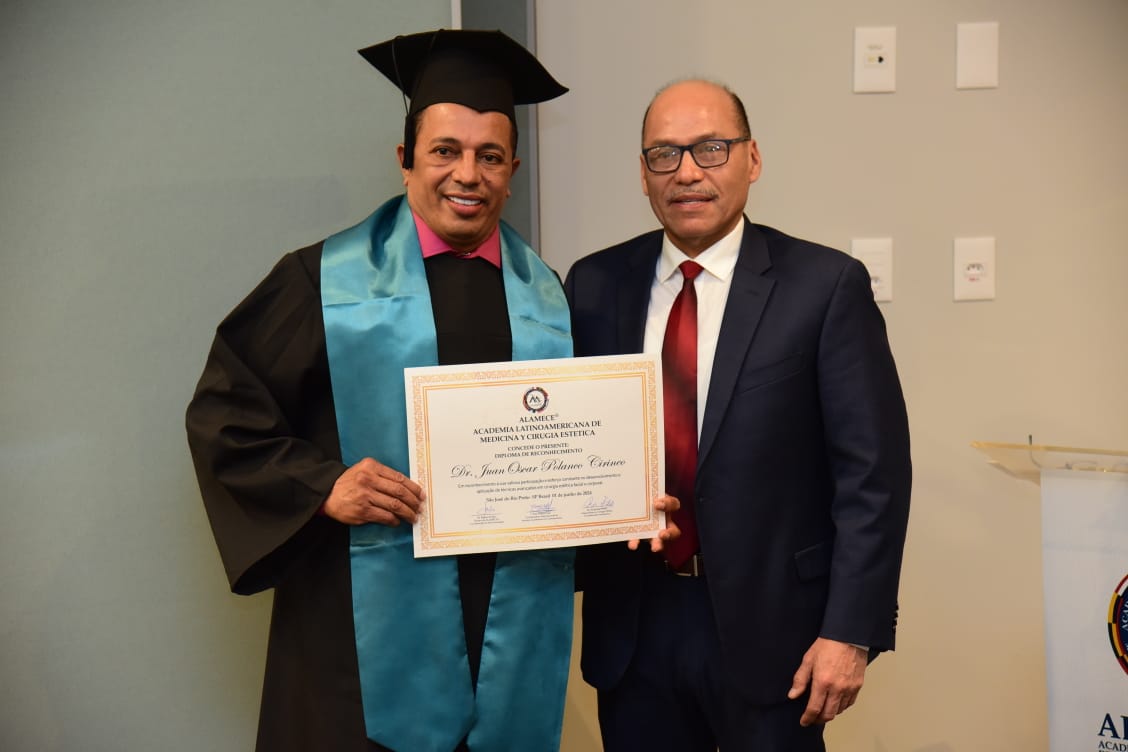ALAMECE reconoce al Dr. Juan Óscar Polanco Cirineo, como alumno meritorio en postgrado de Cirugía Estética Facial y&nbsp;Corporal