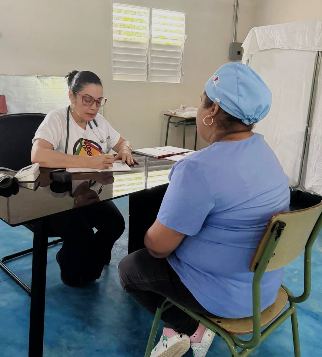 Fundación Reymond y Club Rotario de Santiago, Gurabito impactan comunidad con operativo&nbsp;médico