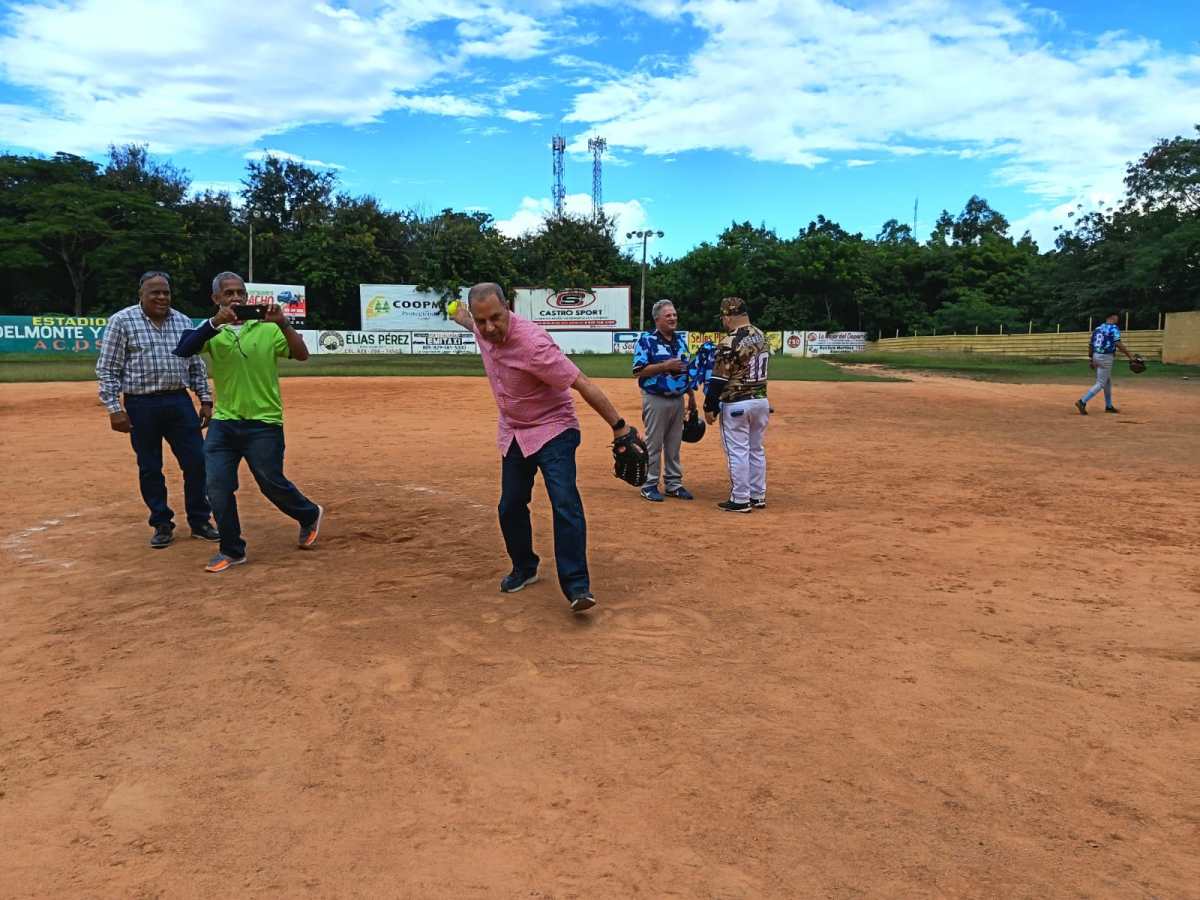 Equipo Ángel Estrella gana los dos Liga de los&nbsp;Sapos