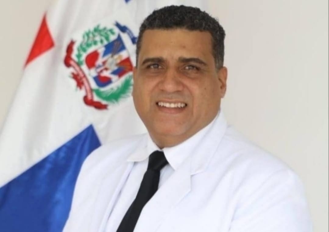 Escasez de agua y malos olores afectan el Ayuntamiento de&nbsp;Santiago