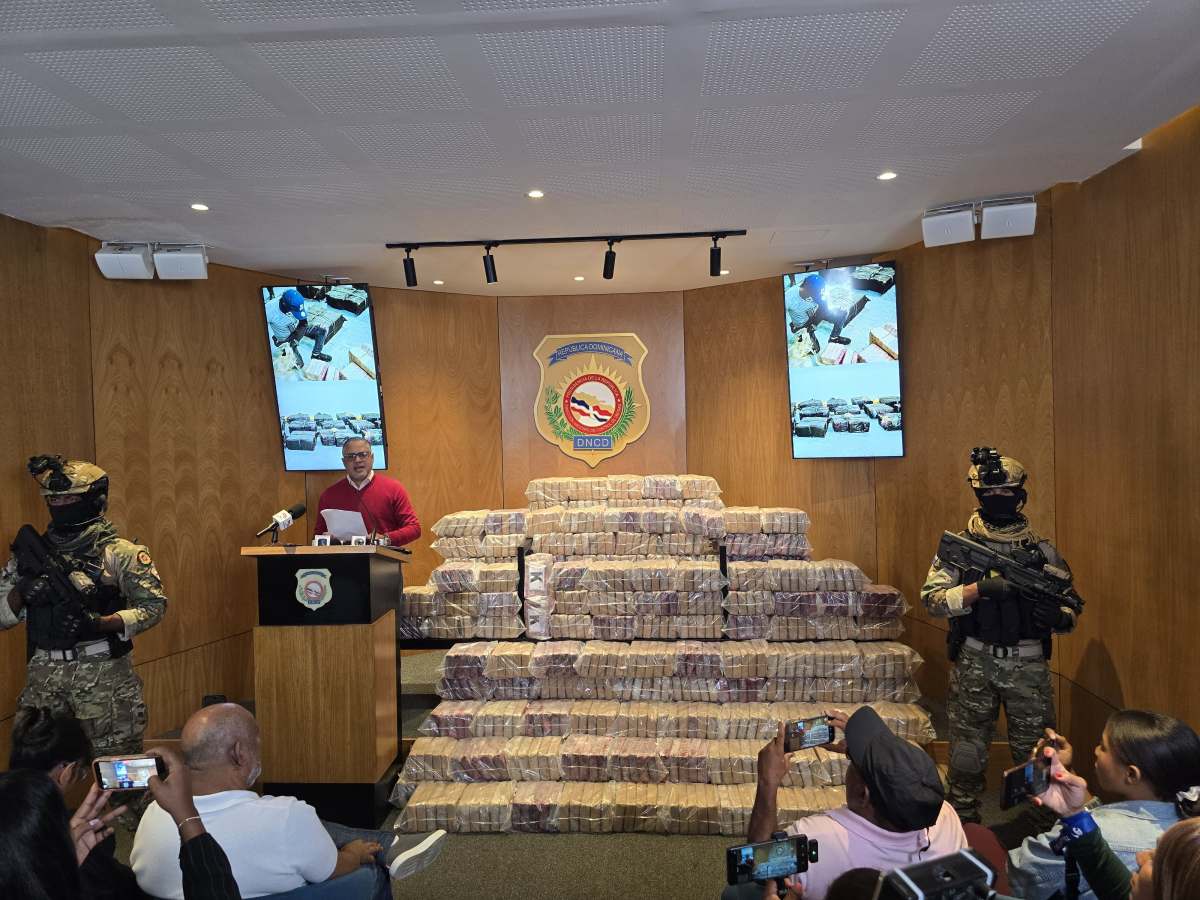 DNCD golpea otra vez al narcotráfico; intercepta en Puerto Caucedo contenedor con 700 paquetes de presunta&nbsp;cocaína